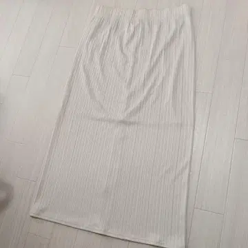 스트라이프 타이트 스커트 화이트