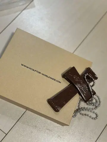 스컬프터 크로스 스트랩 지갑 스컬프터