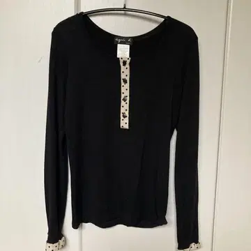 아니에스 베이 티셔츠