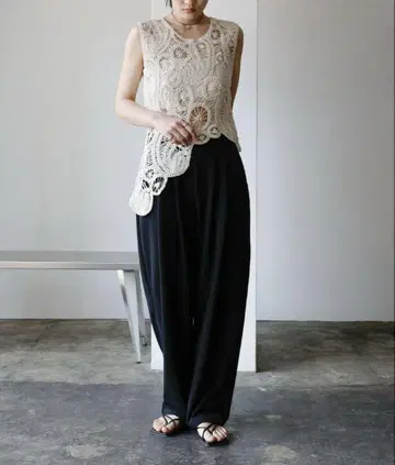 컷 조젯 턱 팬츠 셀렉트 모카
