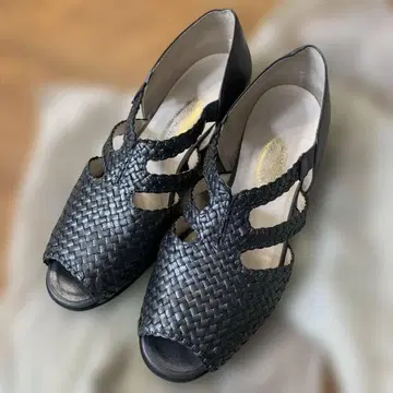 긴자 요시노야 신발