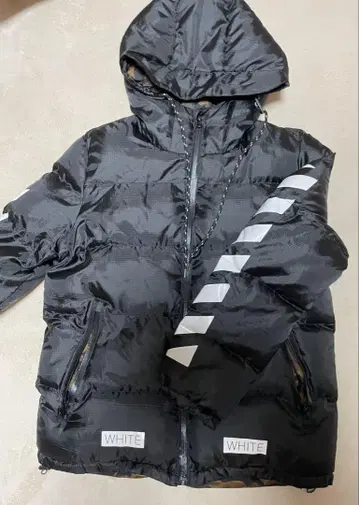 Off-White 블랙 다운 자켓