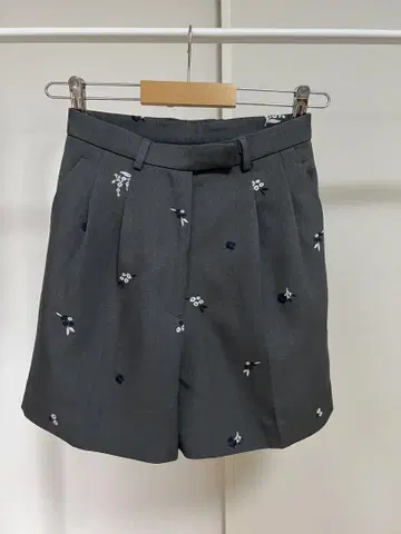 비비 B. 가든 쇼트 팬츠