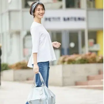 23구 시어서커 스트레치 허리 절개 티셔츠
