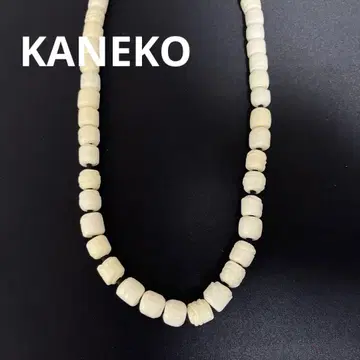 L106 KANEKO ISAO 화이트 칼라 롱 목걸이