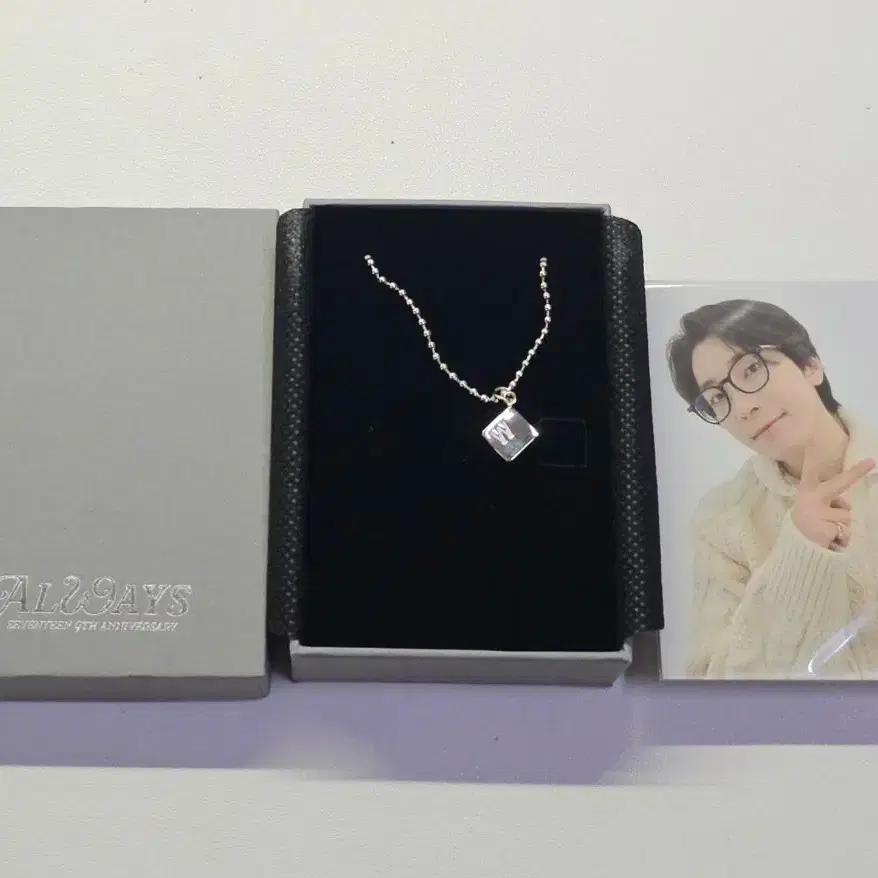Seventeen 9 zuu Anniversary Necklace wonwoo unsealed | Bunjang Global