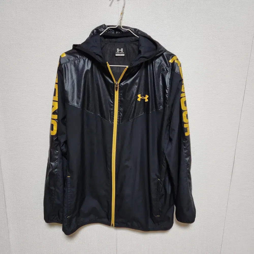 Under Armour Men's Hooded Jacket 100L@9918