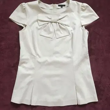 TO BE CHIC 상의