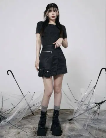 다리치 나일론 디자인 미니 스커트 블랙 FREE 컨디션 최상