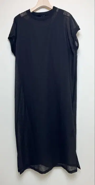 새상품 Munich 뮤닉 풀오버 원피스 25SS