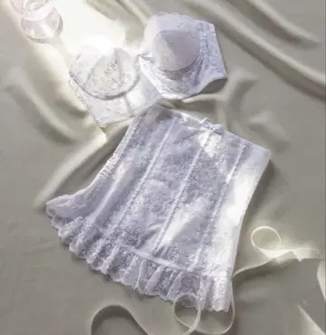 브라이덜 이너 카드리르 인터내셔널 세모아 브라이덜 58 E65