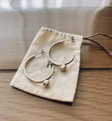 R 950 실버 후프 귀걸이 Daughters jewelry