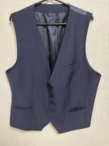 BOSS 네이비 수트 베스트 size54 XL