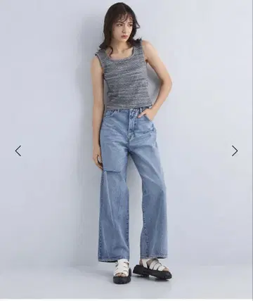 그린 라벨 릴랙싱 구르카 샌들 화이트