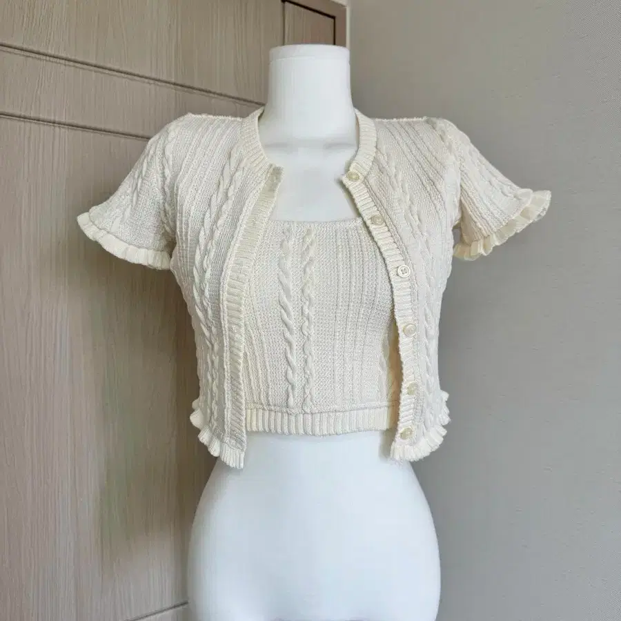 Cropped Cardigan Zara Cardigan And Tank Set NWOT Zara Cable Knit