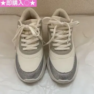 ORTR 여성용 라메 믹스 화이트 신발