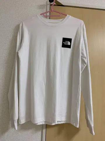 THE NORTH FACE 롱 슬리브 T셔츠 L 화이트 티셔츠