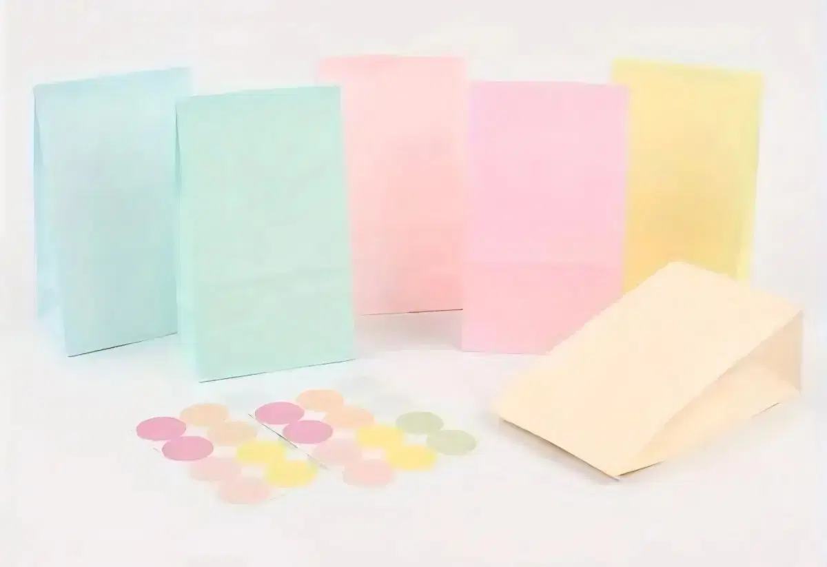 Inclusive Gusset Envelope - Total of 10 sheets, 2 of each color (includes sealing sticker)