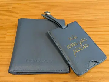 LIONSGATE 여권 케이스 & 백 택 블루