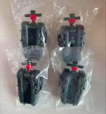 베이블레이드 건메타 런처 4개