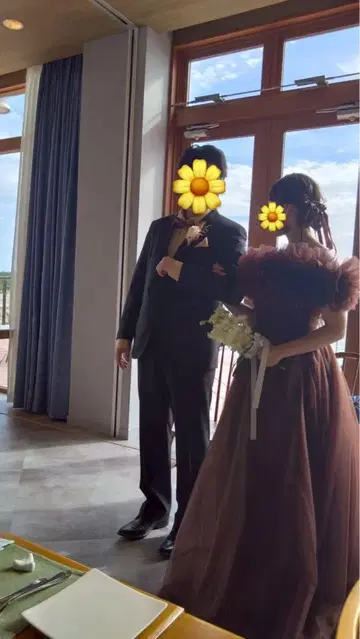 브라운 오프숄더 롱 드레스