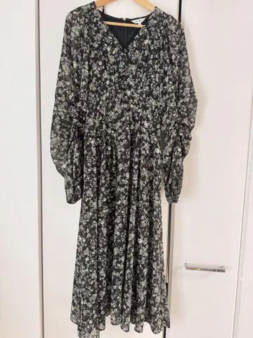 MOUSSY 꽃무늬 롱 슬리브 원피스 사이즈 2
