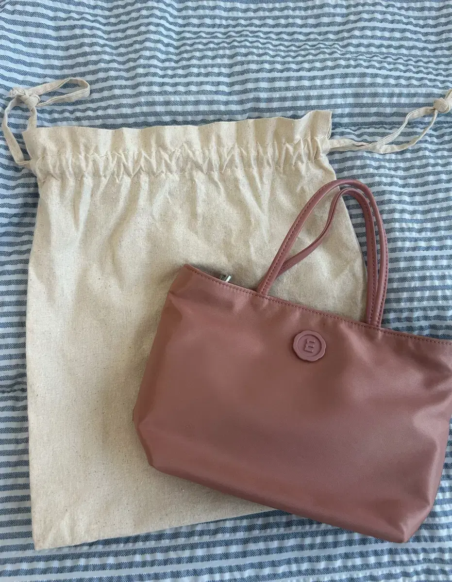 Minute muet Clo Mini Pink