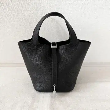 천연 가죽 소가죽 큐브 백 핸드백 블랙 실버 금장 장식 aki&
