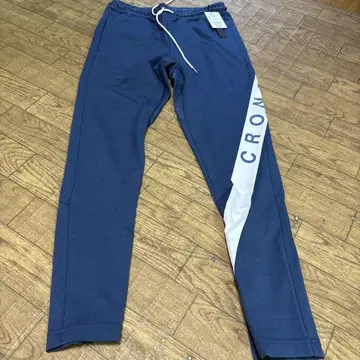 CRONOS 네이비 로고 팬츠 S 사이즈
