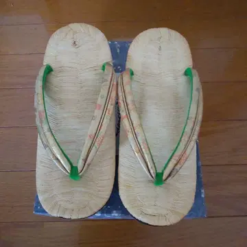 일본풍 패턴 골드와 그린 다다미 일본 나막신