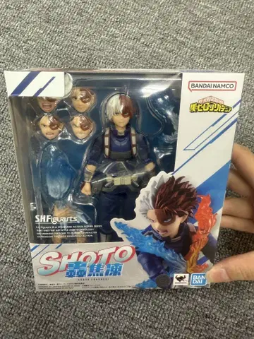 SHFiguarts 토도로키 쇼토 피규어