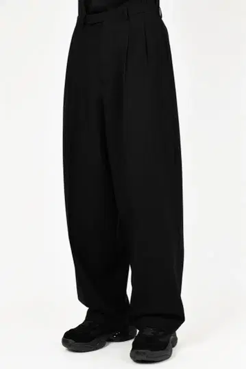2TUCK WIDE SLACKS 사이즈 42