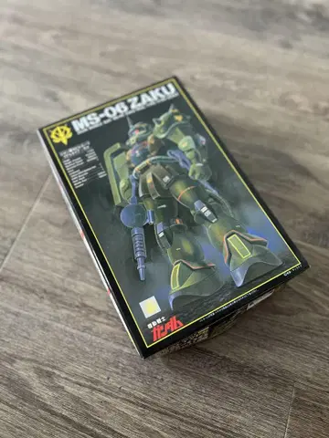 구 키트 1/100 리얼 타입 자쿠 미사용 건담 프라모델