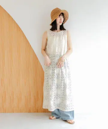 새상품 어반 리서치 도어스 서클 레이스 2WAY 원피스