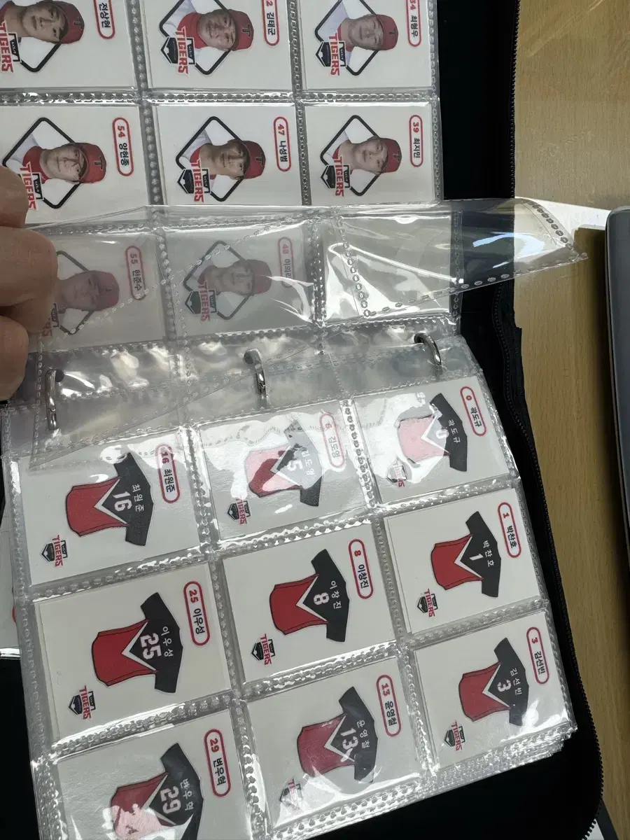 KBO Bread Season 1 Complete Set, Season 2 Complete Set without sungkyu Ttibu Seal