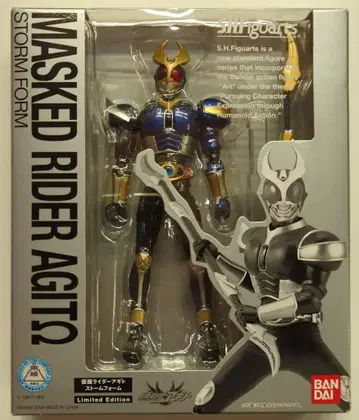 반다이 S.H.Figuarts 가면라이더 아기토 스톰 폼