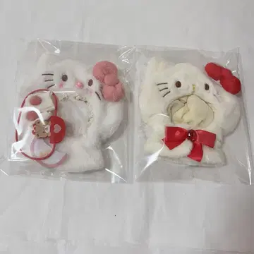 헬로키티 봉제 인형 옷 갈아입기