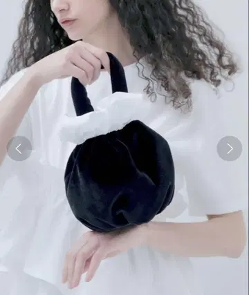 SORIN BALLOON BAG 블랙 벨로아 가방