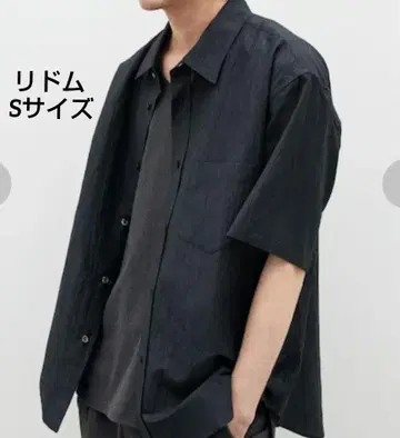 LINEN COTTON WASHER H/S 블랙 반팔 조개 버튼