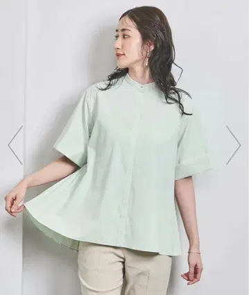 [새상품] 유나이티드 애로우즈 백 플리츠 오부소매 블라우스 라임 LIME