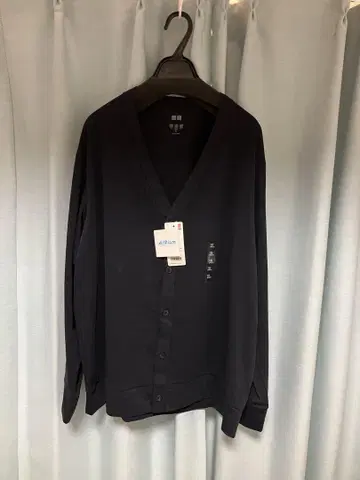 새상품 유니클로 에어리즘 UV컷 가디건 (긴팔) 네이비 컬러 XL