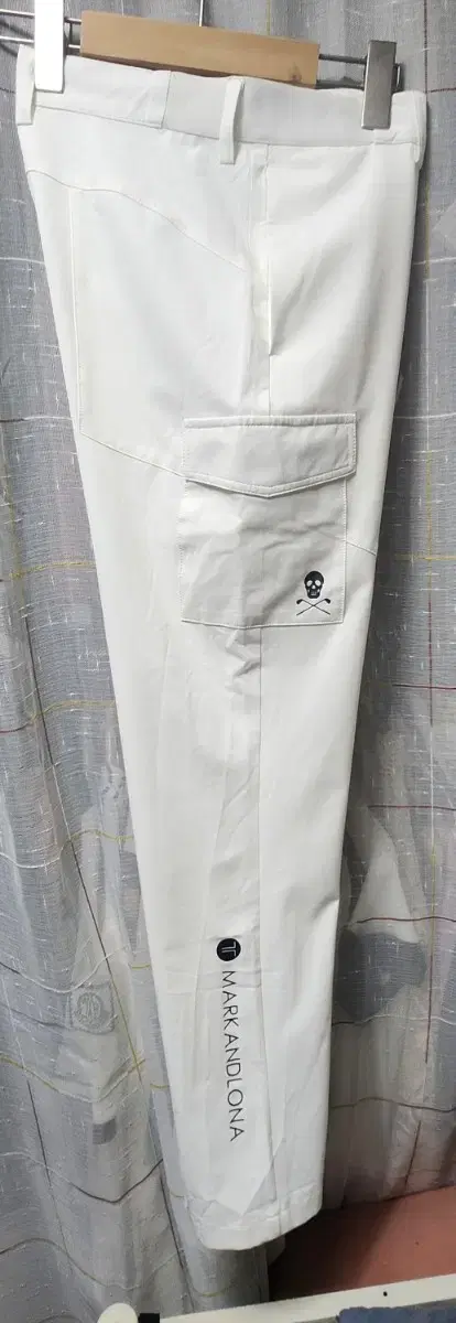 MARK&LONA Mark & Lona White Golf Pants 30/31 95cm