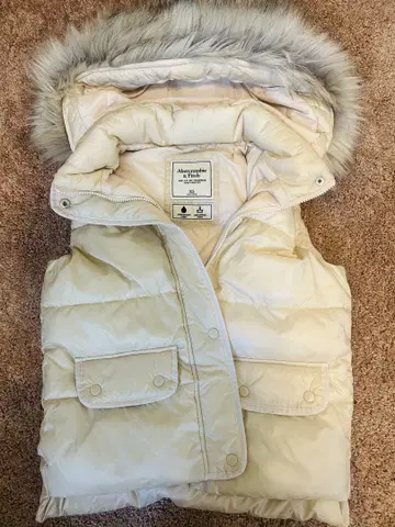 Abercrombie & Fitch 아이보리 다운 베스트 XS