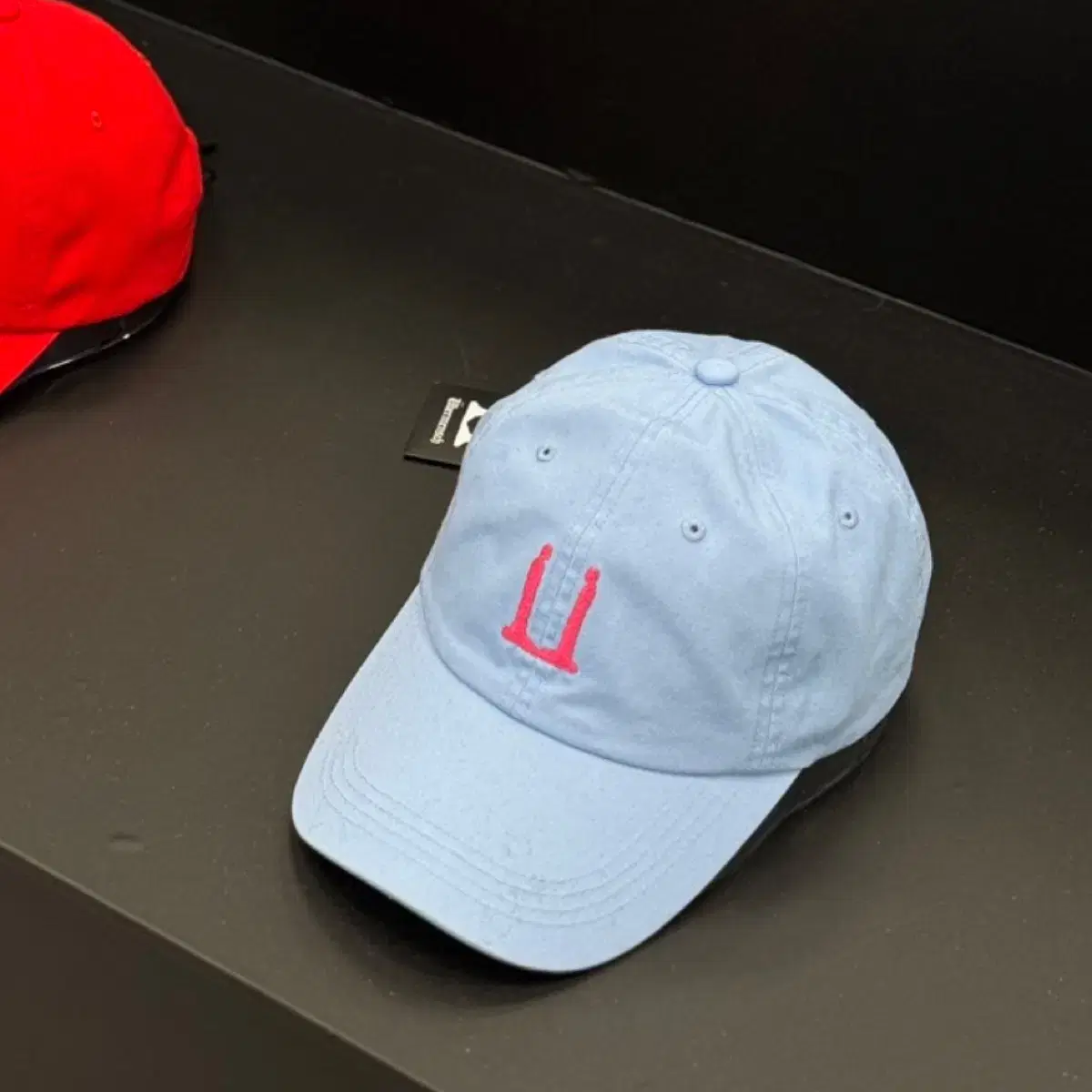 GD G-Dragon The Hyundai Exhibition Pop-Up MD Hat Blue Sealed