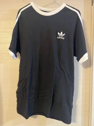 아디다스 라인 티셔츠