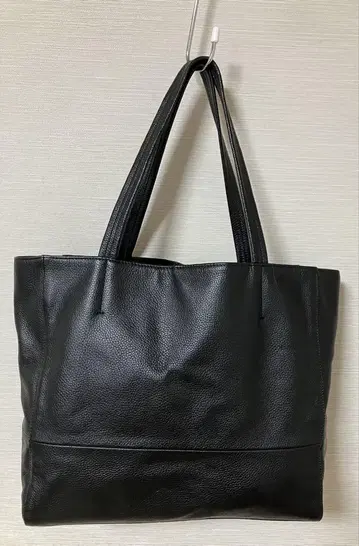블랙 가죽 토트백