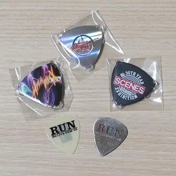 피크 세트 B'z RUN STARS SCENES 외 피크 배지