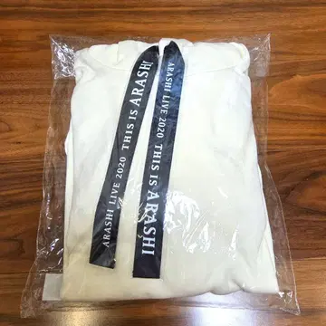 아라시 THIS IS ARASHI 후드티 화이트