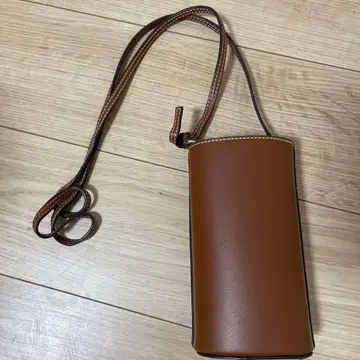 브라운 스마트폰 숄더백