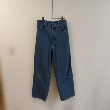 크리스타세야 이탈리아제 다크 블루 스트레이트 데님